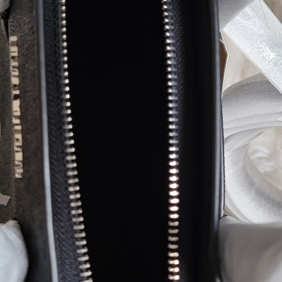 Michael Kors purse(NEW) - Picture 2 of 4